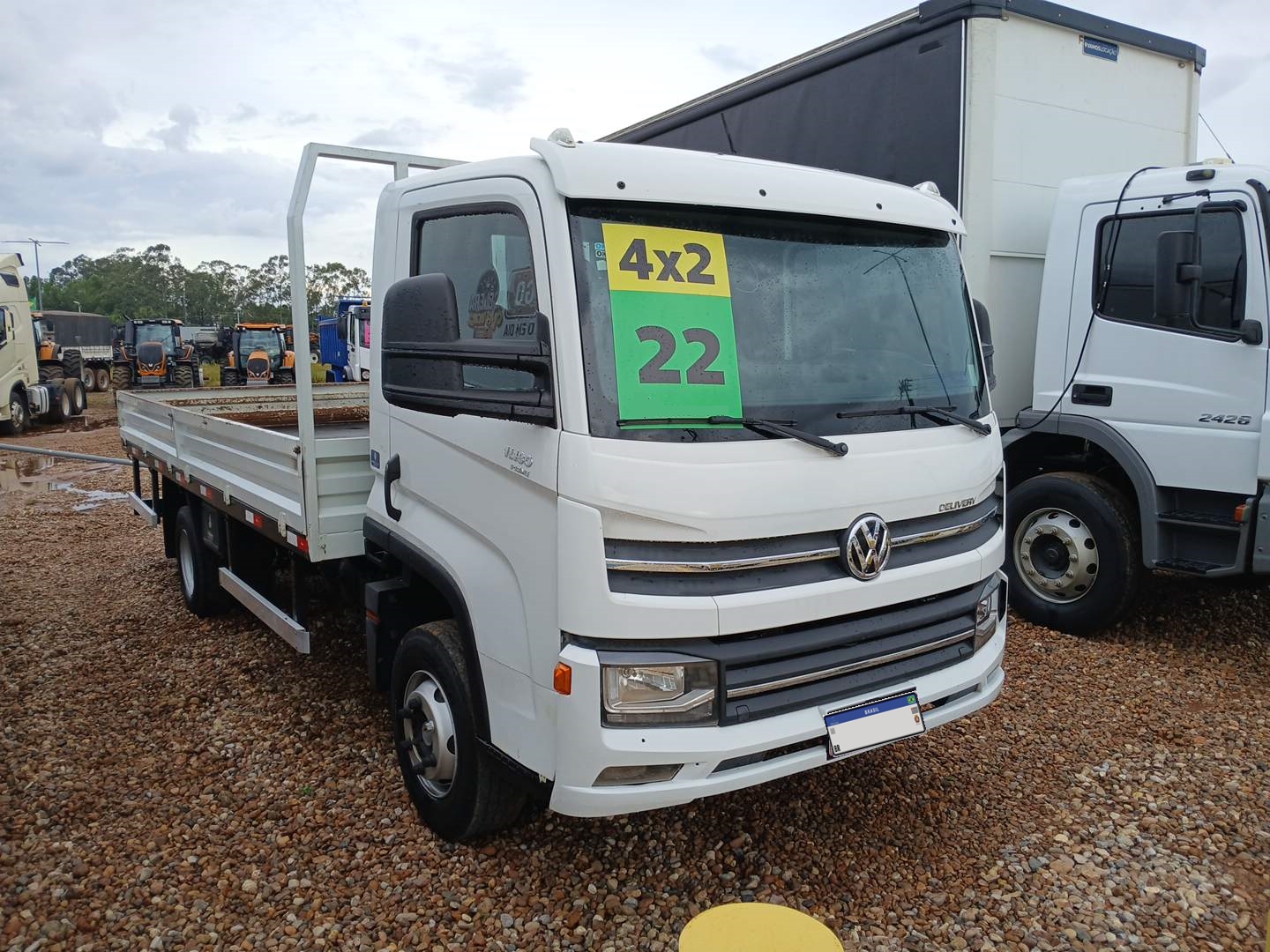 Volkswagen 11.180 DRC 4X2 23/23