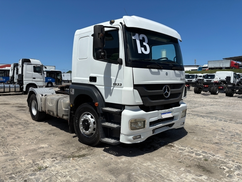 Mercedes-Benz Axor 1933 4x2 13/13