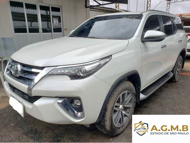 TOYOTA SW4 SRX 2.8 D-4D TURBO 19/19